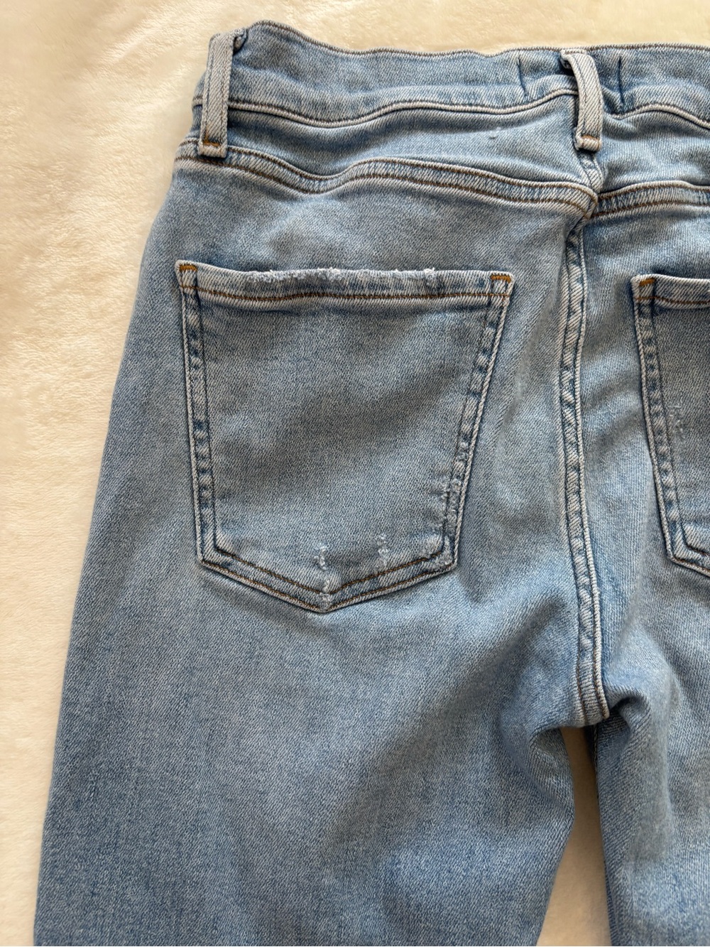 Aritzia Agolde distressed skinny jeans - Picture 6 of 8